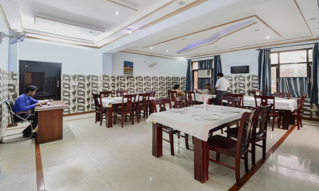 Fabhotel Prashant Palace Mysore Εξωτερικό φωτογραφία